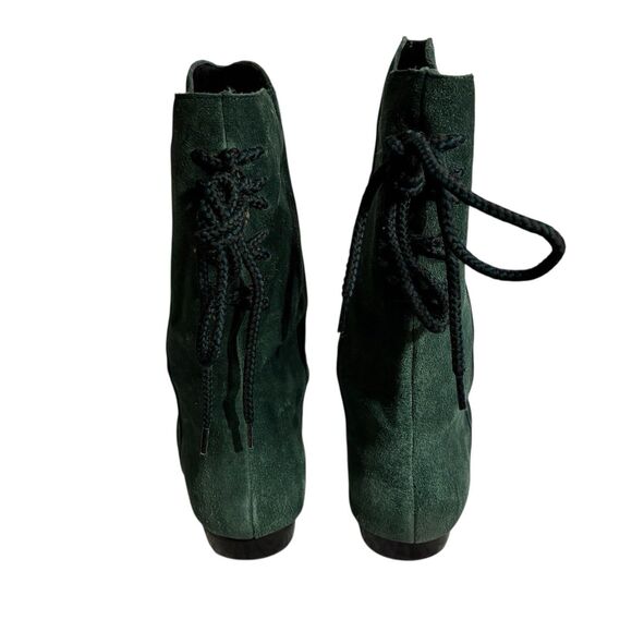 Stagelight Women’s Green Velvet Suede Slouch Flat Boots Size 7.5. Round Toe - Picture 6 of 9